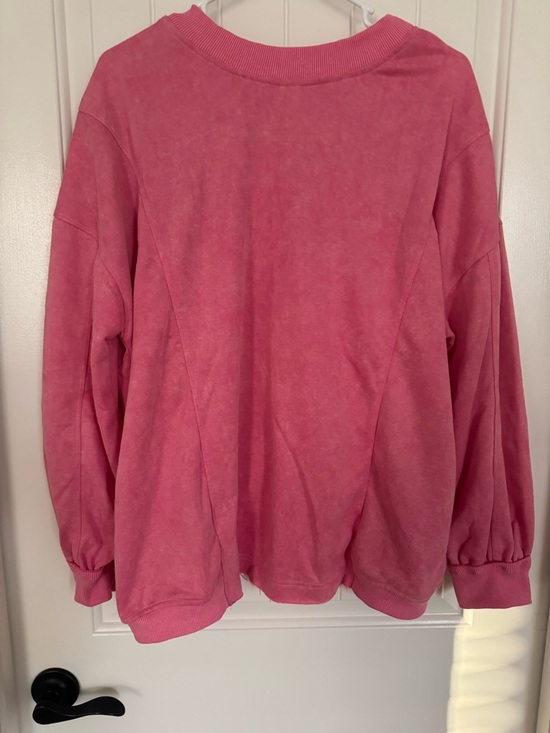 Sweaters - Women’s Pink color Terry Cloth Sweatshirt Size Large